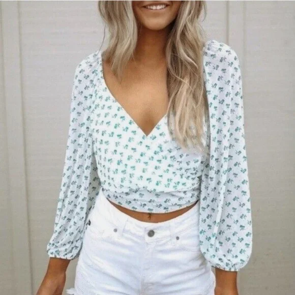 Free People NWOT Sweetie Pie Floral Sheer Mesh Crop Top - Floral Green/ Blue - Picture 3 of 10